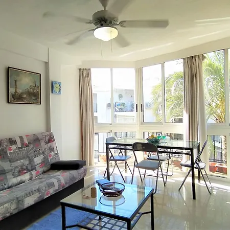 Turia Playa By Interhome Бенидорм